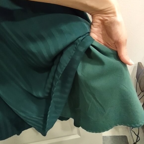 ModCloth Classy Announcement A-Line Dress Green Size 14 Midi - Picture 8 of 10